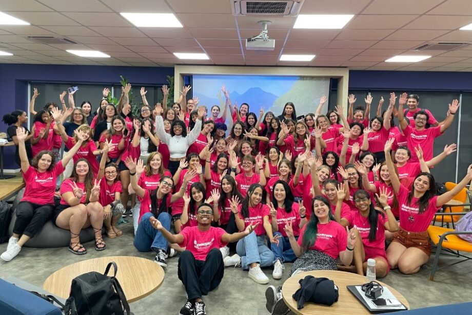 London Cosméticos SC apoia o evento Technovation Girls em Florianópolis