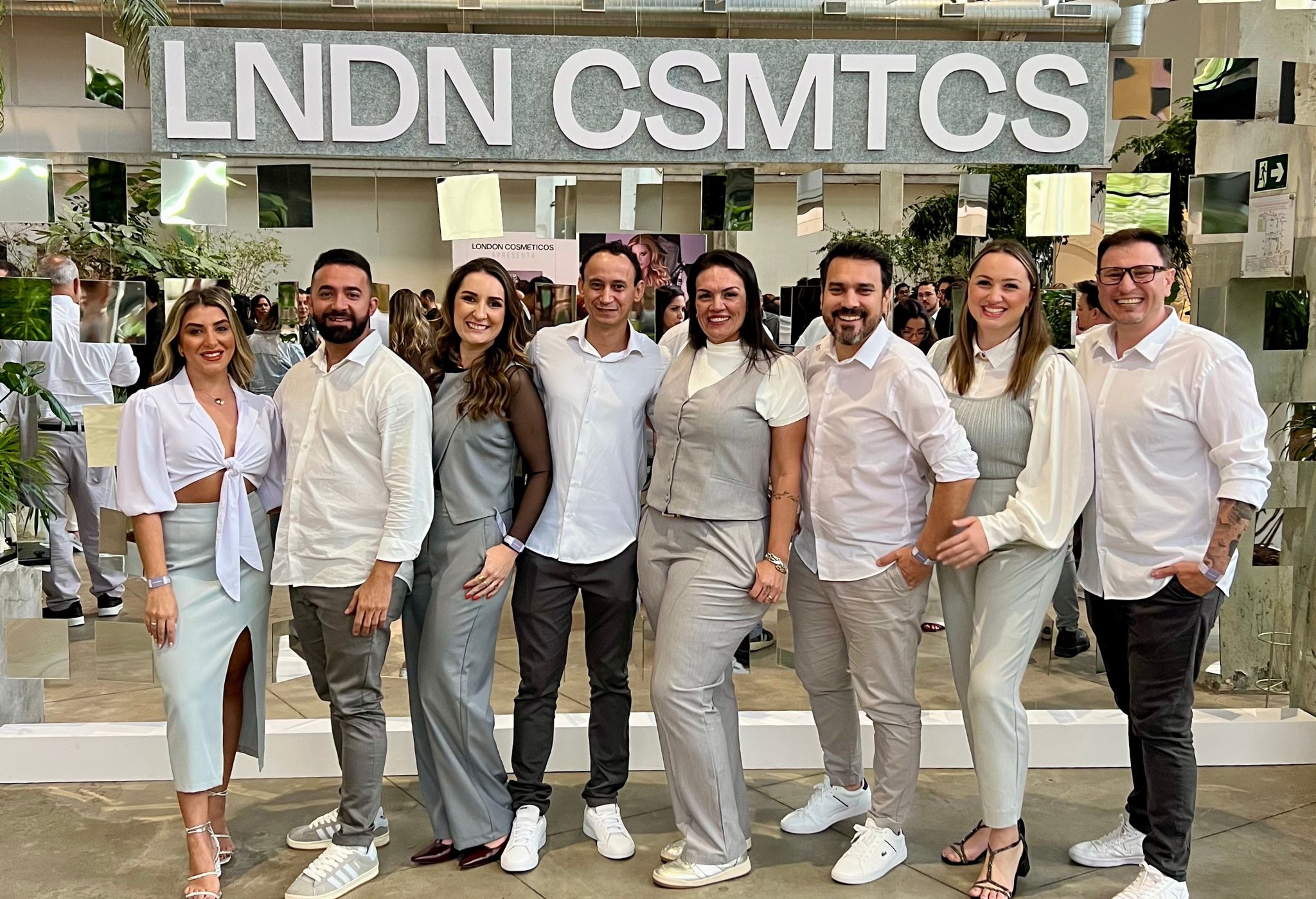 Equipe D'Lima Cosméticos no evento London Celebrate em São Paulo